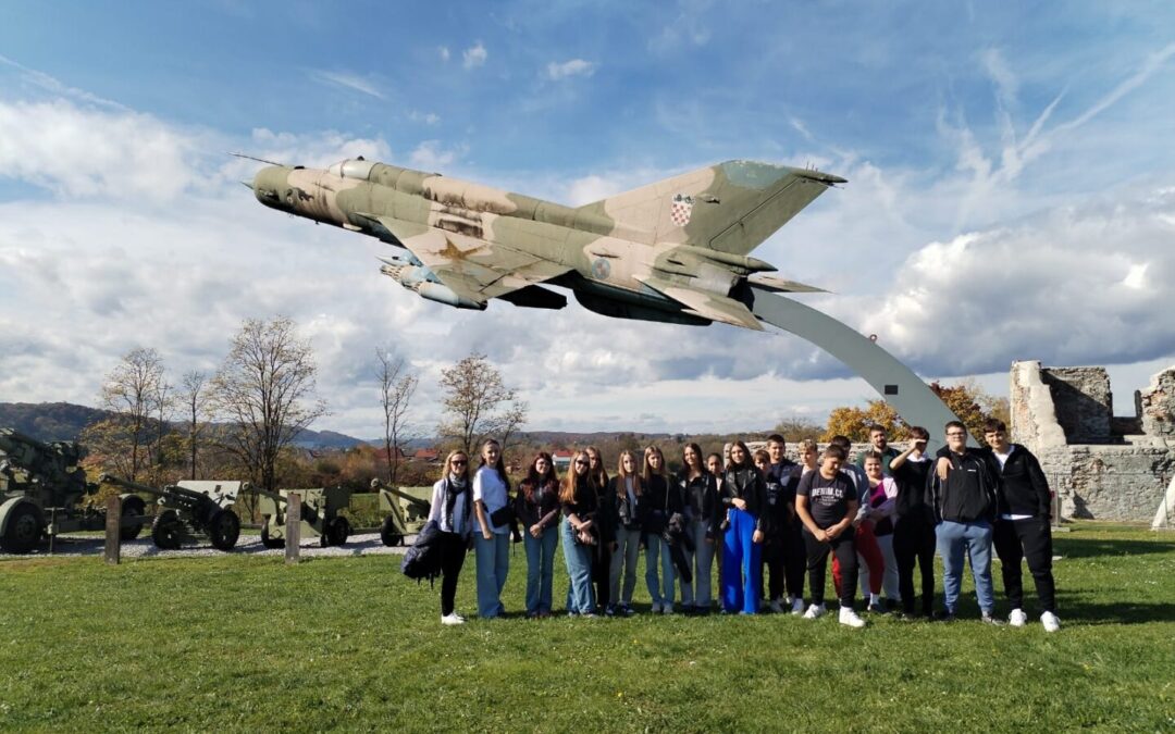 Posjet Karlovcu učenika osmih razreda